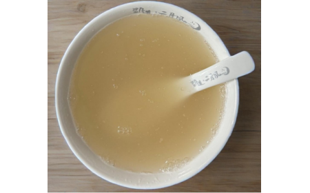 葛粉沖調(diào)新手必看！告別“白色尷尬”，一碗晶瑩剔透的有機(jī)野生葛根粉是這樣沖出來的！