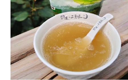 春日出游，保溫杯里面放什么最好，二月風(fēng)有機(jī)野生葛根粉陪你潤養(yǎng)全程